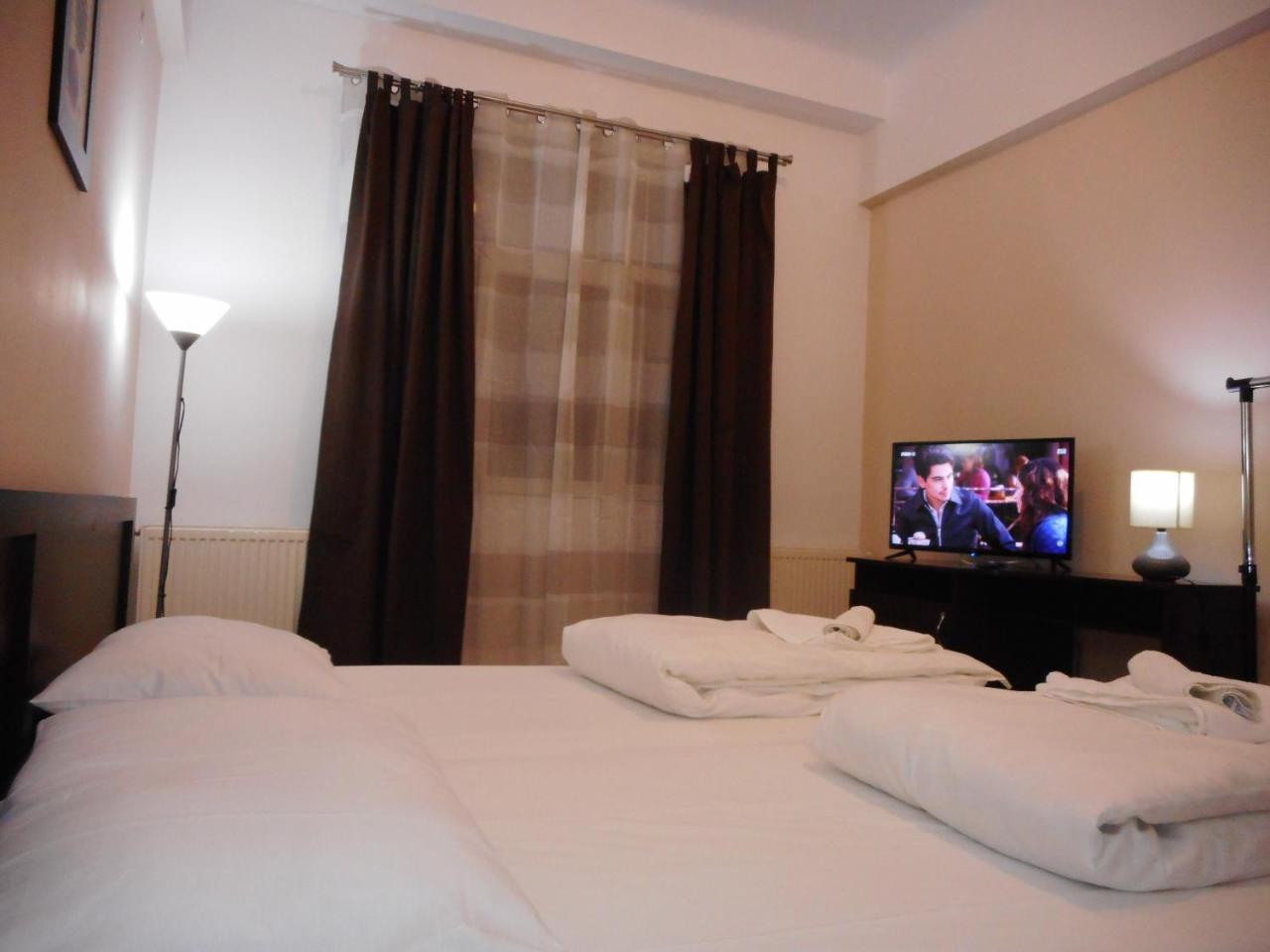Hotel Holiday Victoria Victoria  Zewnętrze zdjęcie
